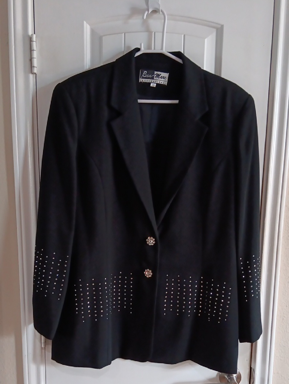 90s Vintage Ben Marc Black Bedazzled Structured Power Blazer Glam